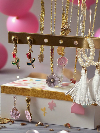 Custom Gold Jewellery Set – Handcrafted Premium Gift